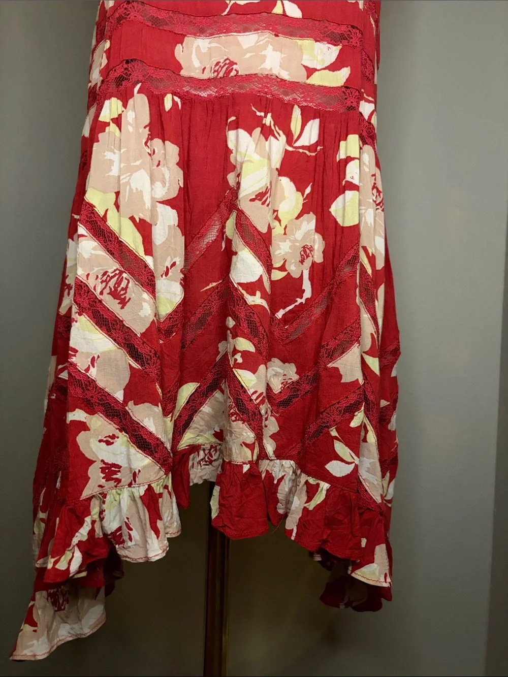 Free People Intimately She Swings Red Floral Lace Insert Mini Dress Size Small